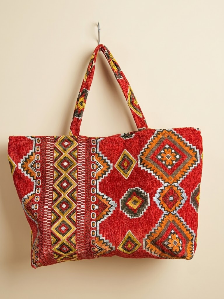 Handmade Berber Velvet Tote Bag – Large Moroccan Market Bag (60 × 50 cm)